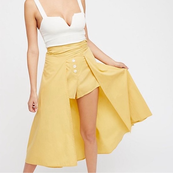 Free People Pants - Free People Diggin This Skort High Rise Shorts Midi Skirt Women’s Small Yellow